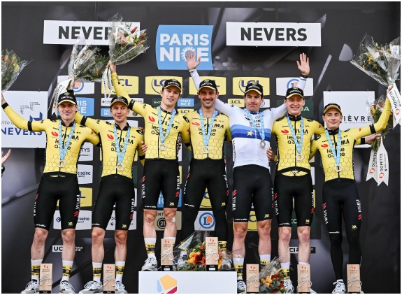 Why Is Victor Campenaerts Known as a Breakaway Master?
