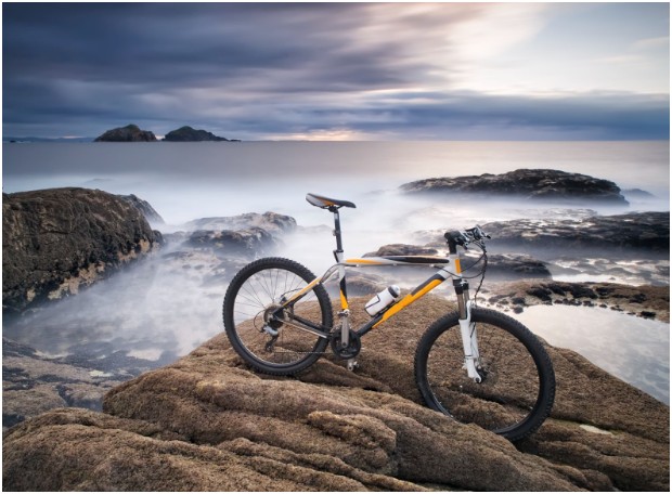 When to Use a Gravel Bike vs Mountain Bike