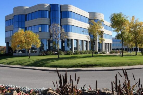 Clear Route Definitions Through Structured Layouts