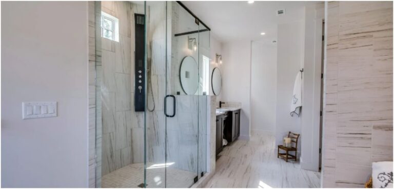 Why Glass Shower Doors Are a Popular Bathroom Upgrade