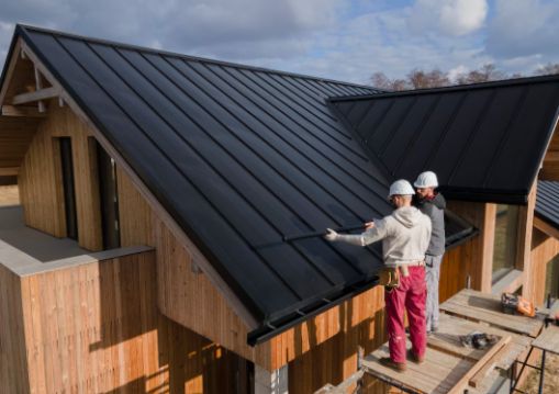 Top Warning Signs Your San Diego Roof Needs Professional Attention