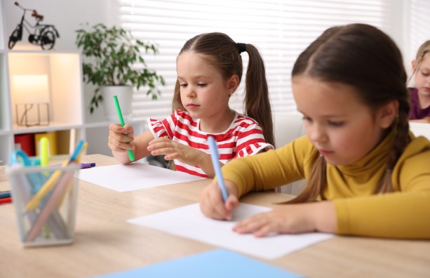 How an Online Elementary-Level Art Class Builds Creative Confidence