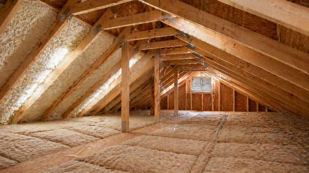 Remarkable Benefits of Attic Insulation for Homes in Houston