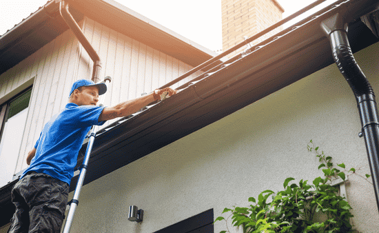 Sagging Gutters Affect Roofline Stability