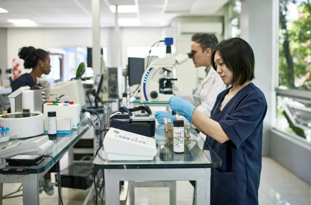 Things Labs Should Know Before Choosing Digital Pathology Services
