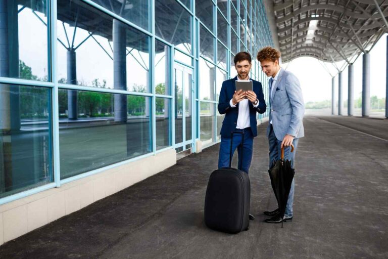 Why Airport Transportation Matters More Than Most Travelers Realize: A Practical Look at Airport Limo Utah Searches